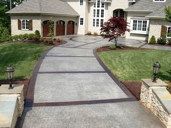 Decorative-Concrete-used-in-patio